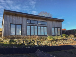 Tirlaggan House